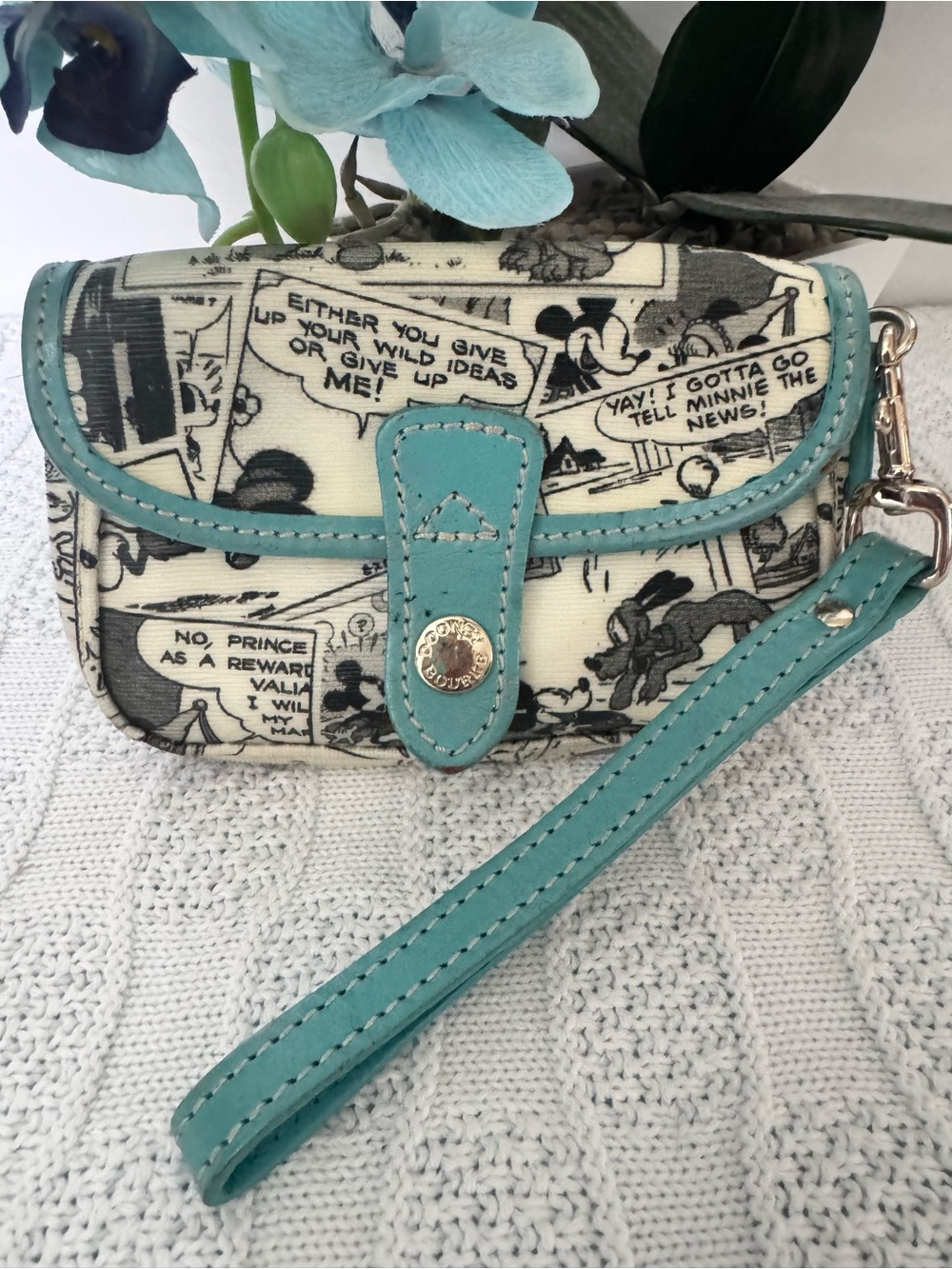 Dooney & Bourke EUC vintage Disney Mickey wristlet